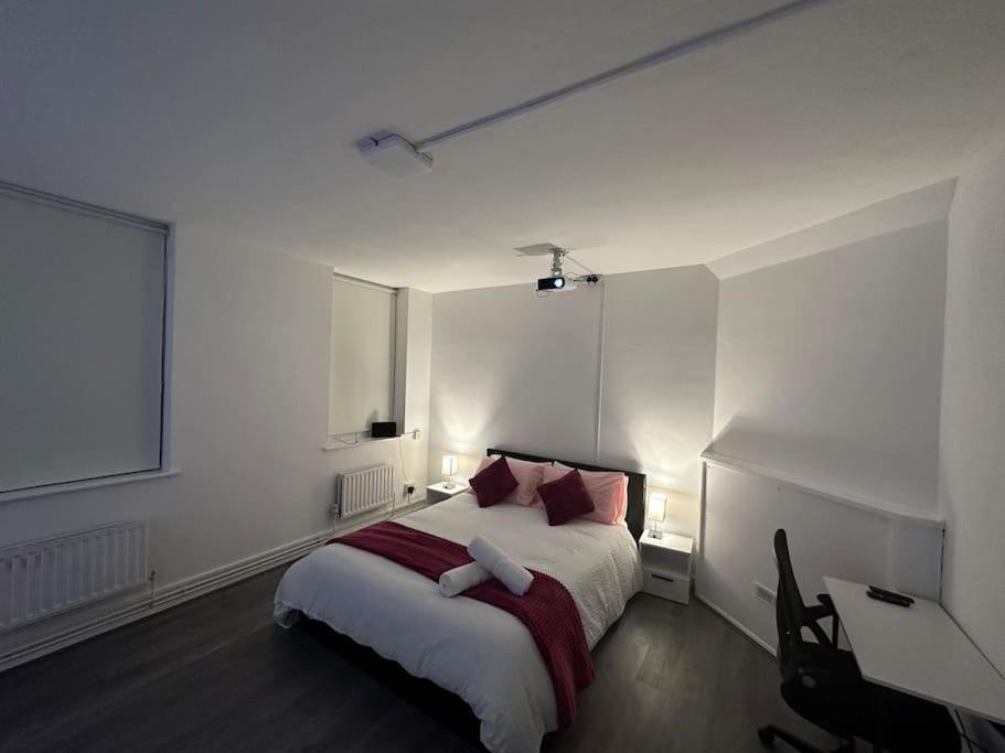 Super Double Bedroom Zone 1 London Exteriör bild